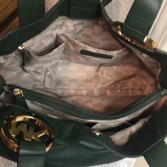 NWT Michael Kors “Malachite” Bag - NEW!✨ - Picture 12 of 16